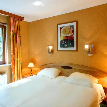 Val Fleuri Hotel